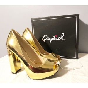 Qupid Gold Peep-Toe Platform Heels, runs small fits more like a size 5.5